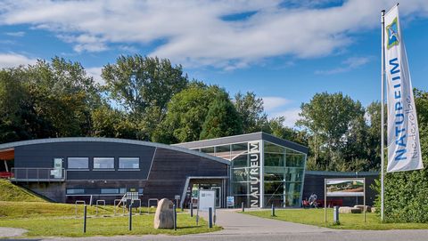 Eingang zum Natureum Niederelbe